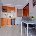 Sichelscy Z Aneksami Kuchennymi, Rabaty Na Termy