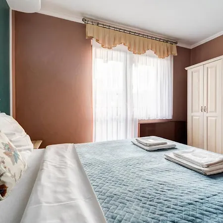 Sichelscy Z Aneksami Kuchennymi, Rabaty Na Termy 3* Biały Dunajec
